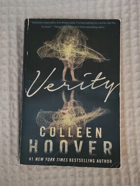 📚3/$20 Colleen Hoover Verity Paperback